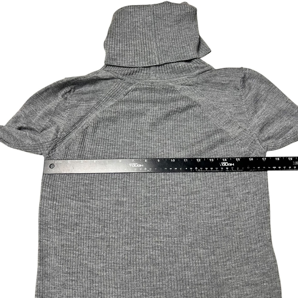 Lululemon Sweat and Savasana Sweater Grey Turtleneck Wool Blend Pullover Pockets - Picture 6 of 9